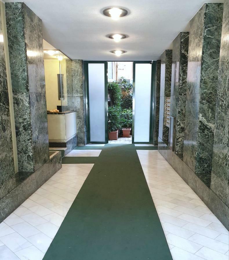 5Min Walk From Duomo! Apartment 100M2 Milão Exterior foto